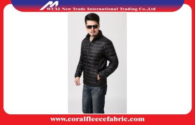 China Chaqueta ligera a prueba de mal tiempo de 32 grados abajo, de Packable chaqueta para hombre del fumador abajo en venta