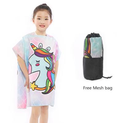 China Custom QUICK DRY pattern printed mini kids poncho hooded towels with printed unicorn for sale