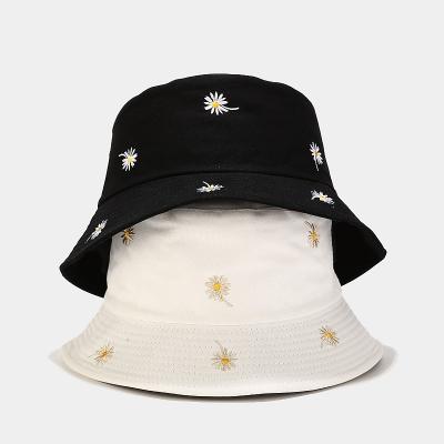 China 100% Custom Logo Bucket Hat Daisy Sun Protection Women Fashion Embroidery Cotton Bucket Hat Wide Brim for sale