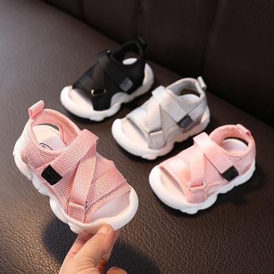 China Lightweight Summer Infant Toddler Shoes Babies Boys Toddler Slippers High Quality Non-Slip Breathable Children Anti-Collision Sandals for sale