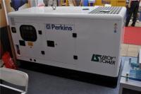 中国 403D-11G エンジンを搭載する極度の無声 10 KVA パーキンズのディーゼル発電機、三相および四線式 販売のため