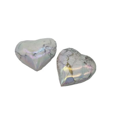 China Wholesale Natural Aura Gemstone China Crystals Howlite Crystals Heart Rose Quartz White Heart for Healing for sale