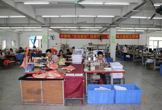 Verified China supplier - Dongguan Liaobu Tianhao Handbag Sports Goods Factory