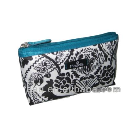 China Fashion Makeup Bag Train Cosmetic Clutch Bag for sale