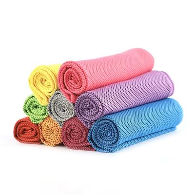 China Custom Viable Cold Towel Sports Gym Instant Fitness Cooling Towels For Climbing Climbing With Bag for sale