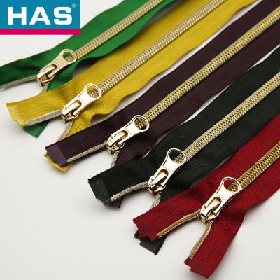 China Lightweight Nylon Zippers Customized Nylon Separating Zippers Water Resistant for sale