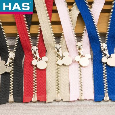 China Alloy Custom Made Zippers #5 Open end Zipper Y Teeth For Bags for sale