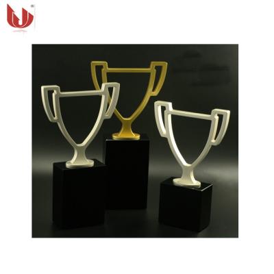 China China New Design Black Crystal Base Metal Crystal Gifts for sale