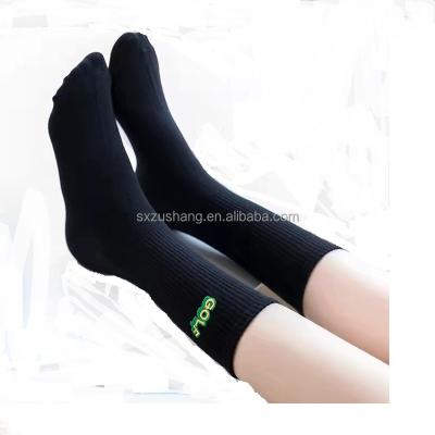 China USA Sports Breathable Sporty Plain White Socks Branded 100% Cotton White Athletic Sports Socks for sale