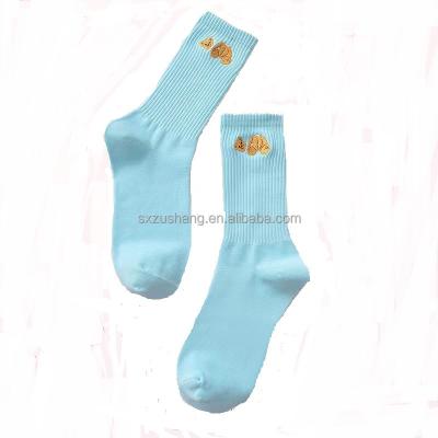 China High Quality Antibacterial No Minimum Crew Unisex Plain Knit Custom Embroidered Logo Socks Socks for sale