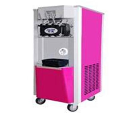 China Pink Soft Serve Eiscreme Maschine, 26 L / H Kapazität Commercial Ice Making Machine zu verkaufen