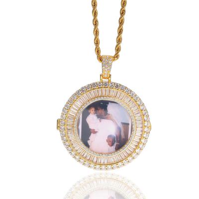 China CLASSIC Hot Fashion Photo Lockets Pendant Necklace Zircon Personalized Customized Picture Necklace for sale