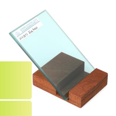 China Thermal Insulation Energy Efficiency High Durability Performance Glass for sale