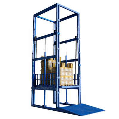 Cina Guaranteed Quality Portable Lift Platform Freight Elevator in vendita