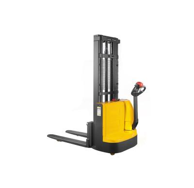 Cina Attractive Price Walkie Stacker Forklift New Type For Sale in vendita