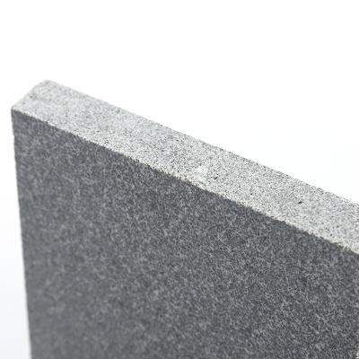 China Factory Wholesale Price Walkway Stepping Stone Traditional Black Gray Granite Stone for sale