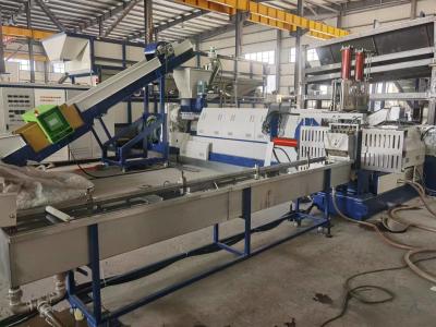 China Two Stages Single Screw Extrusion Machine LDPE Plastic Film Pelletizing Machine 500 - 1200kg/h for sale