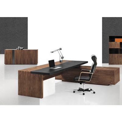 China Factory Wholesale Price Customized Solid Wood Modern Office Manager Office Desk Workstation For Boss for sale