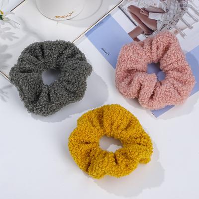 China Autumn And Winter New Style Teddy Lamb Fur Soft European And American Hair Ties Elastic Scrunchies Hair Ties for sale