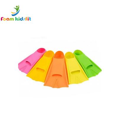 China Cheap Durable Eco-friendly Silicone Rubber Snorkeling Snorkeling Foam Kidsfit Rubber Swimming Fins/Diving Fins for sale