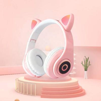 China Audifono Para Celular 3.5mm Cat Ear Headphone LED Wireless Plug Wholesale Headband Gaming Cute Headphones for sale