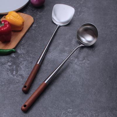 China High Quality Sustainable Kitchen Spoon Shovel 304 Stainless Steel Wooden Handle Long Cooking Spatula Spoon Chef for sale