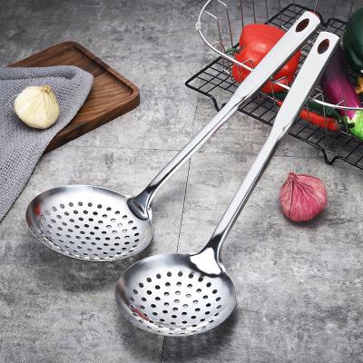 China Sustainable Stainless Steel Cooking Serving Slotted Spoon Frying Oil Strainer Kitchen Handle Skimmer Long Spoon for sale