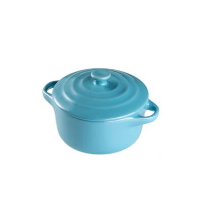 China Viable Ceramic Ramekins For Baking Mini Casserole With Lidded Ceramic Soup Bowl With Handle for sale