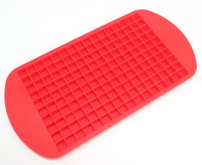 China Sustainable Durable Resistance Silicone Eco - Friendly Ice Cube Tray Mold With Lid for sale