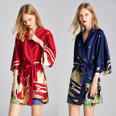 China QUICK DRY Women's Long Robe Satin Sleepwear Women's Bathrobe Knee Length Kimono Print Luxury Silk Oversized Women's Nightgown for sale