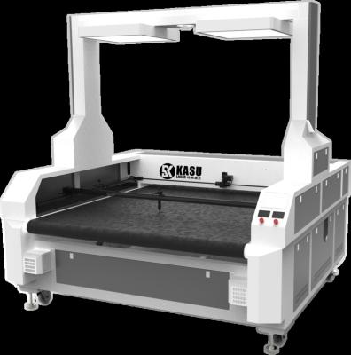 Chine high speed CO2 CNC laser cutting machine for digital print textile à vendre