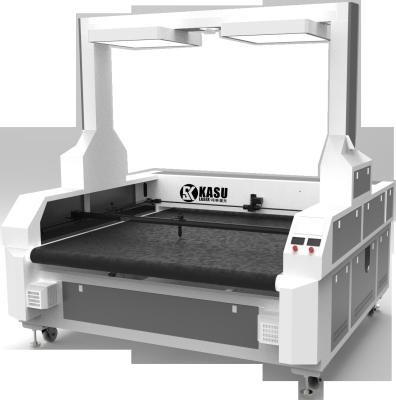 中国 high speed CO2 CNC laser cutting machine for digital print textile 販売のため