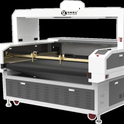 China 1814  two  heads Large Vision Laser Cutting machines for fabric sublimation textile cutting for sale