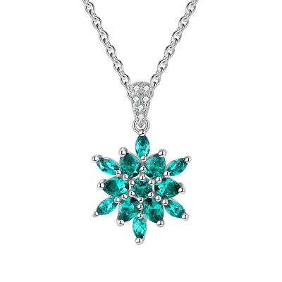 China CLASSIC Custom Pendant Chain 925 Crystal Green Snowflake Jewelry Sterling Silver Necklace Set for sale