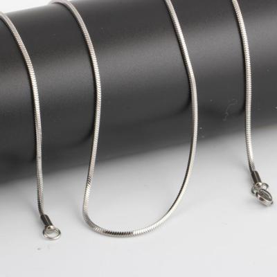 China CLASSIC Stainless Steel Accessories Chain 1.5mm 50cm Snake Necklace for sale