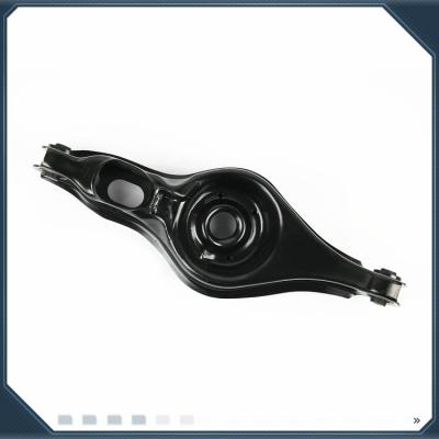 China Steel OE 4113A037 Left Rear Lower Control Arm For OUTLLANDER EX for sale