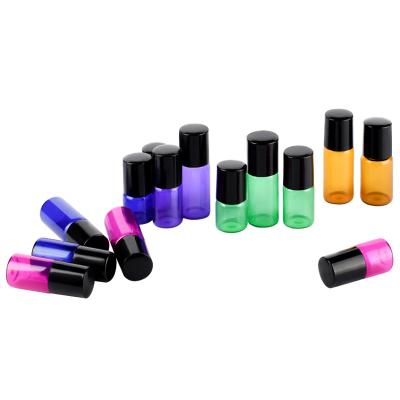 Chine cosmetic packaging Small glass vial 1ml 2ml 3ml blue pink green essential oil perfume glass roll on bottle à vendre