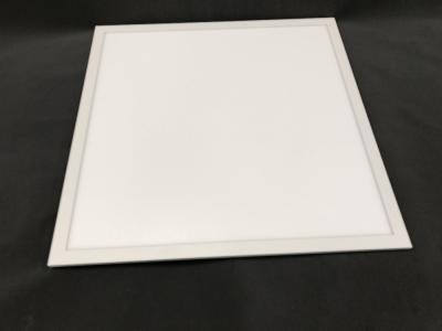 China La iluminación llevada Dimmable cuadrada de la pantalla plana, el marco de aluminio llevó las luces de techo para los hogares en venta