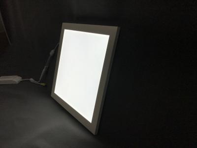 China branco fresco 300x300mm da luz de painel do diodo emissor de luz do quadrado 15w com 1500 lúmens altos à venda