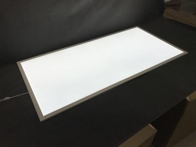 China Luz de painel branca 6000k do diodo emissor de luz do anúncio publicitário da luz do dia 2x4 60w que cintila não à venda