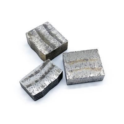 China Long Life Granite Cutting Sandwich Type 1800 M Shape Diamond Segment Welding For Granite for sale