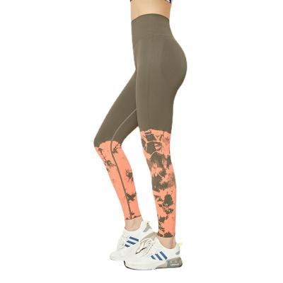 China Breathable Butt Lift Printed Seamless Sports Bra And Leggings Fitness Sets Women Tie Dye Leggings for sale