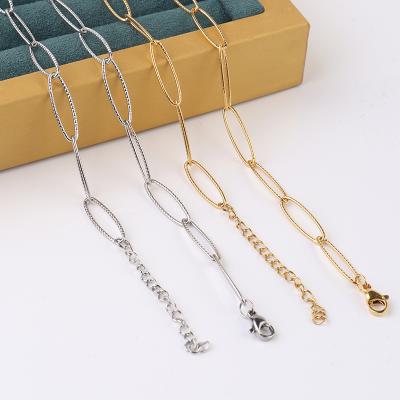 China 6.5*1*21mm FASHIONABLE High Quality Gold Stainless Steel Paper Clip Necklace Embossing Chain Necklace for sale