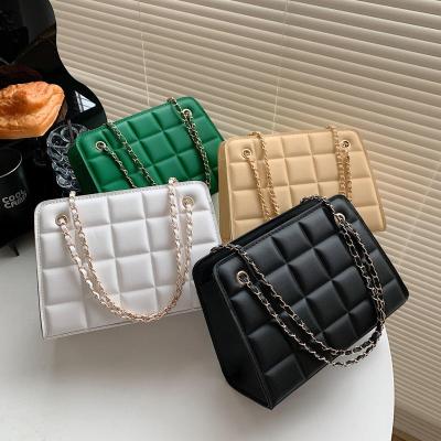 China New Fashion Designer Bag Large Capacity Hand Messenger Square Bag Crossbody Leather Shoulder Clips Handbags for sale