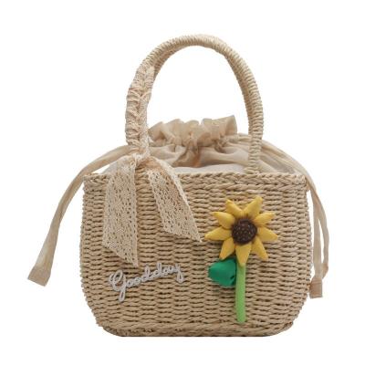 China 2023 New Fashion Fashion Hold Straw Woven Bag Knitting Explosive Women Bucket Bag for sale