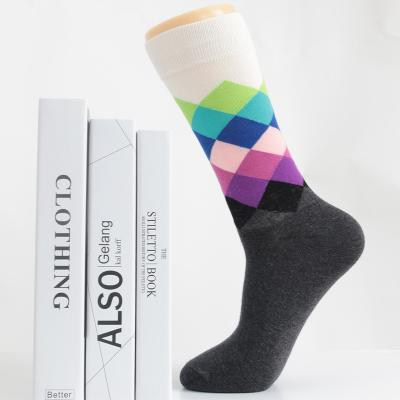 China Breathable Bulk Wholesales Socks Cotton Polyester Comfortable Stockings Customized Logo Women Men Socks for sale