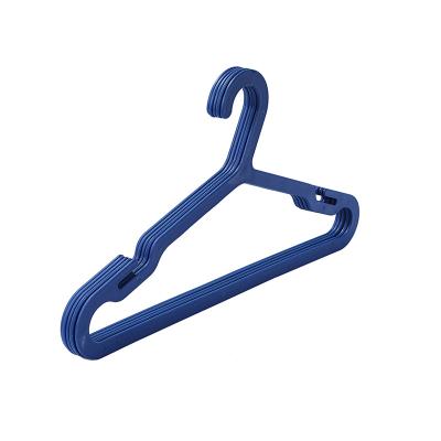 China Eco-friendly hanger eco-friendly pp material manufacturer non-slip hook hanger for clothes drying hanging for sale