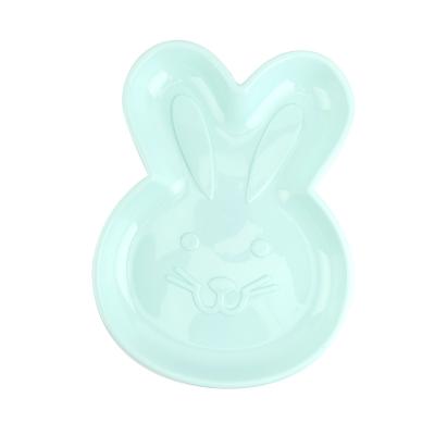 China Sustainable Hot Selling Plastic Serving Tray Easter Bunny Shaped Snacks Multi Color Plastic Dishes For Party for sale