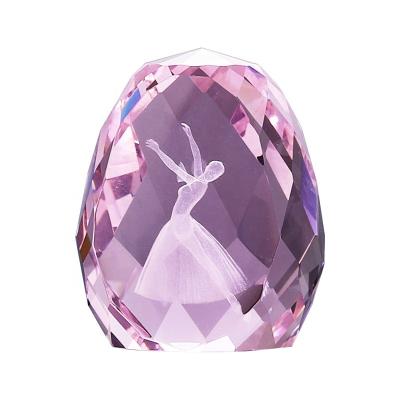 China Europe Hot Sale Faceted Crystal Pineapple Shape Engraving Table Decoration for sale