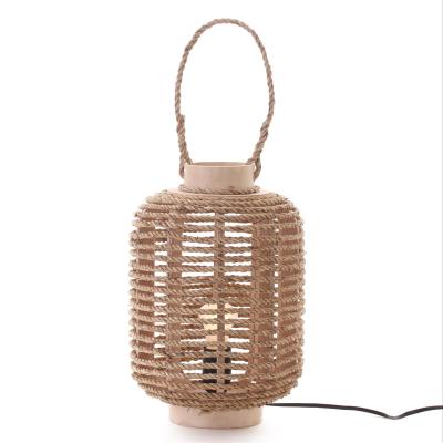 China Retro dining room rattan bamboo table lamp living room bedroom bedside table frame lamp Mediterranean antique bamboo lamp holder for sale